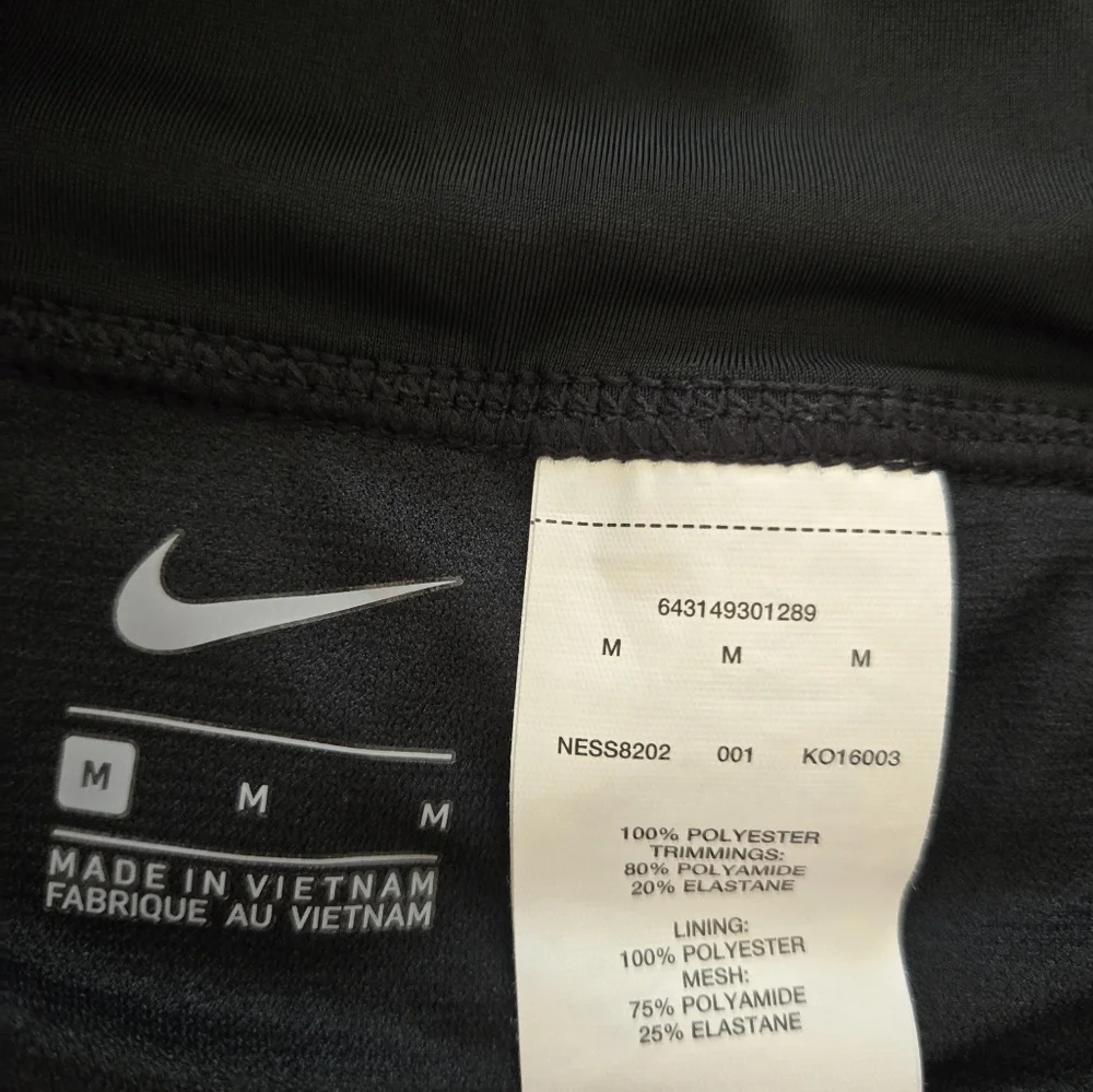 Nike Women's Athletic Black Swim Shorts Size Medium - Picture 4 of 5